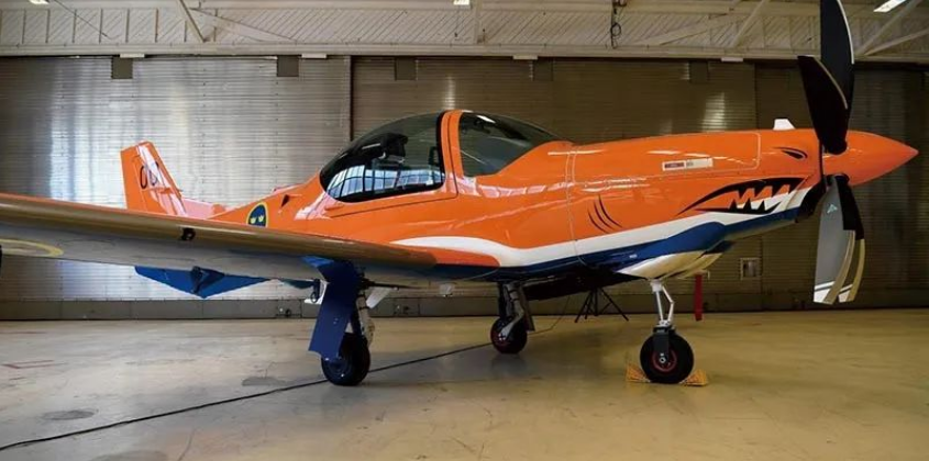 SK40涡桨飞机正式瑞典空军的初级教练机